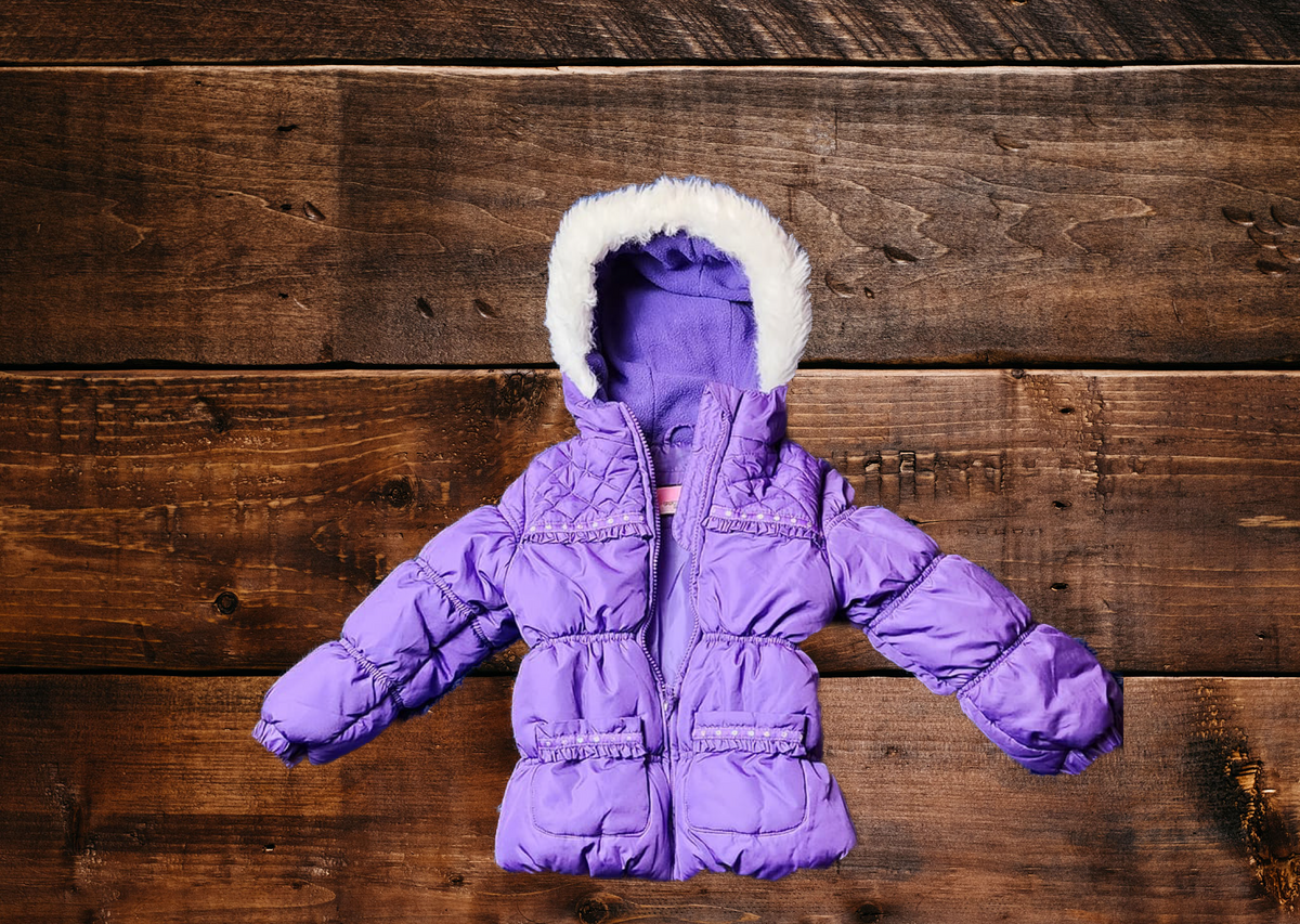 GIRLS PURPLE COAT SIZE 4 BY PROTECTION SYSTEM