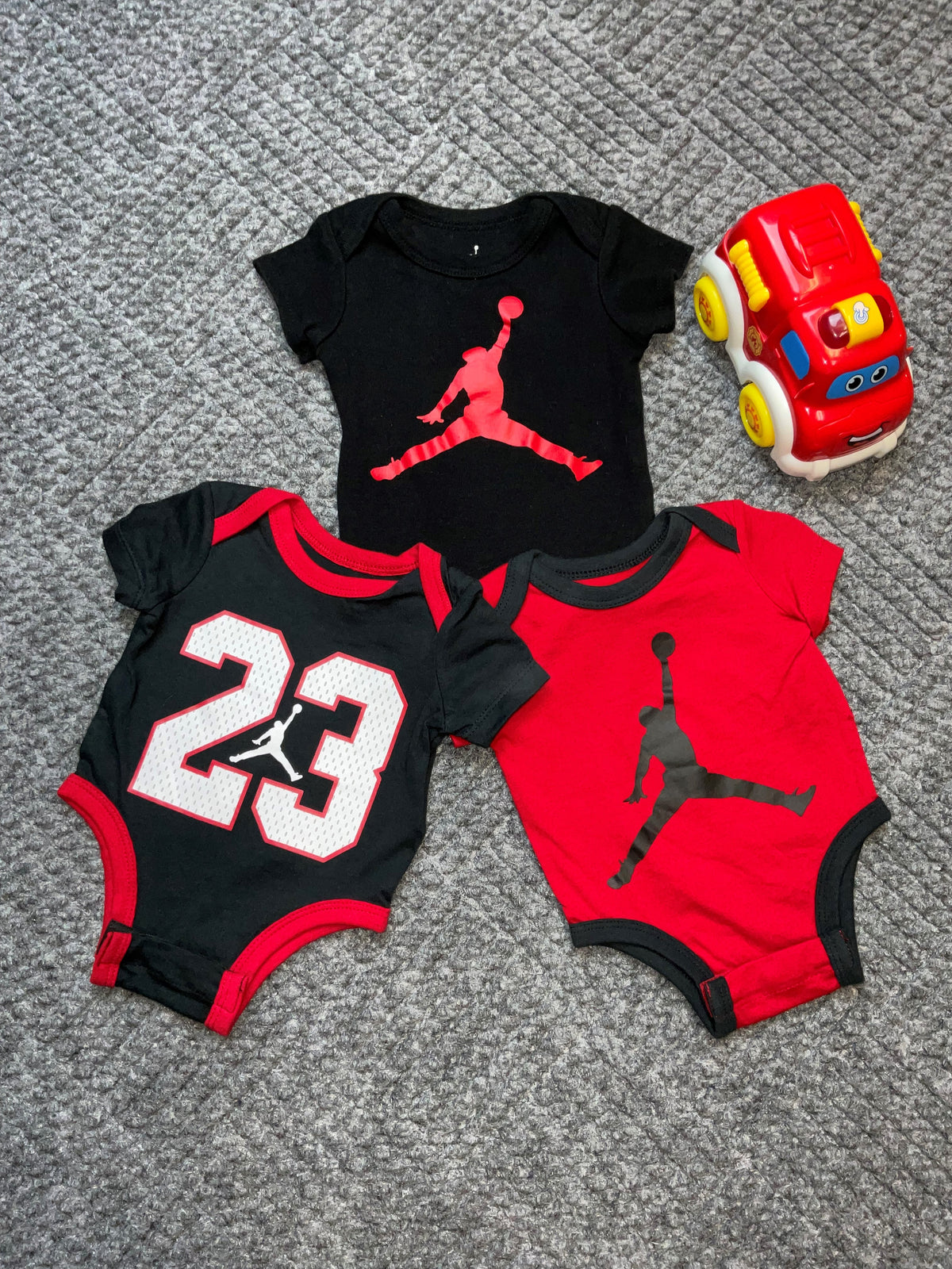 Jordan Boy&#39;s Onesies New Born Bundle