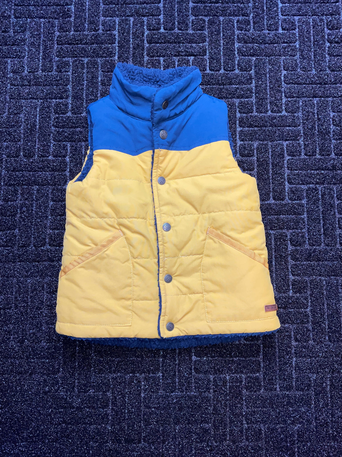 Kebo Kids Size 6/7  Boy&#39;s  Winter Vest.