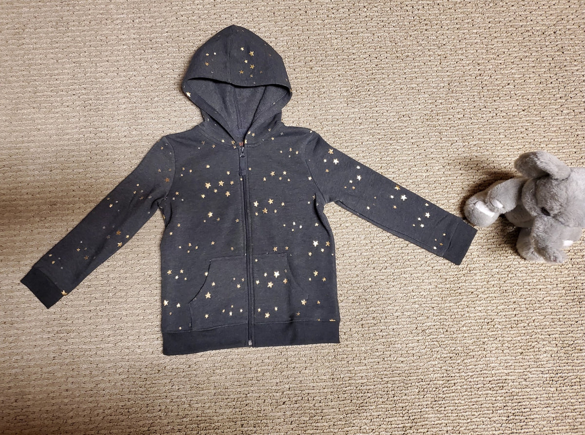 Girls Outrageously Hoodie Sweaters. Size 6/6X S.