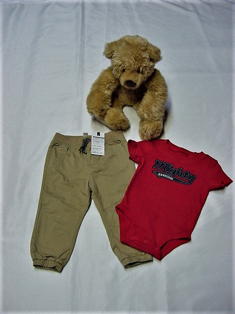 CARTER&#39;S TODDLER BOY 18 MOS TWO PIECE OUTFIT.