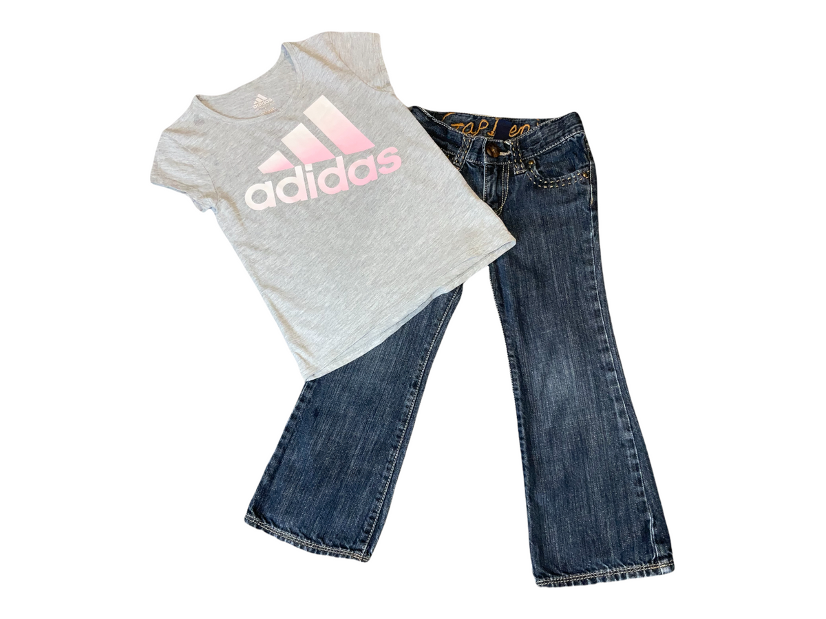 Adidas Girl&#39;s Size 4T Outfit.