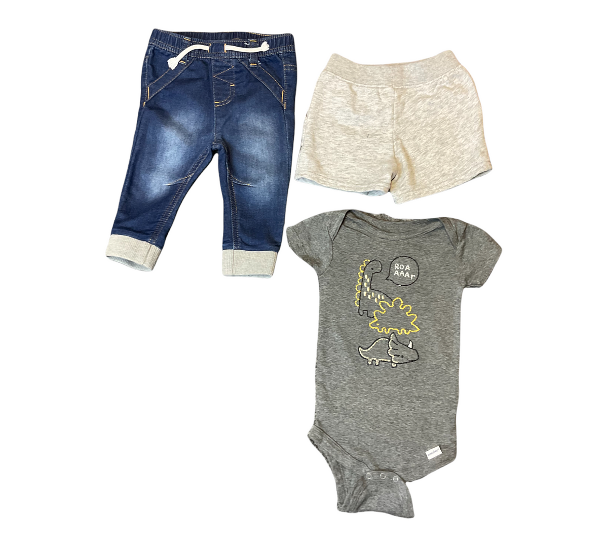 GERBER&#39;S BOYS ONESIE OUTFIT W SHORTS 6-9 MONTHS.