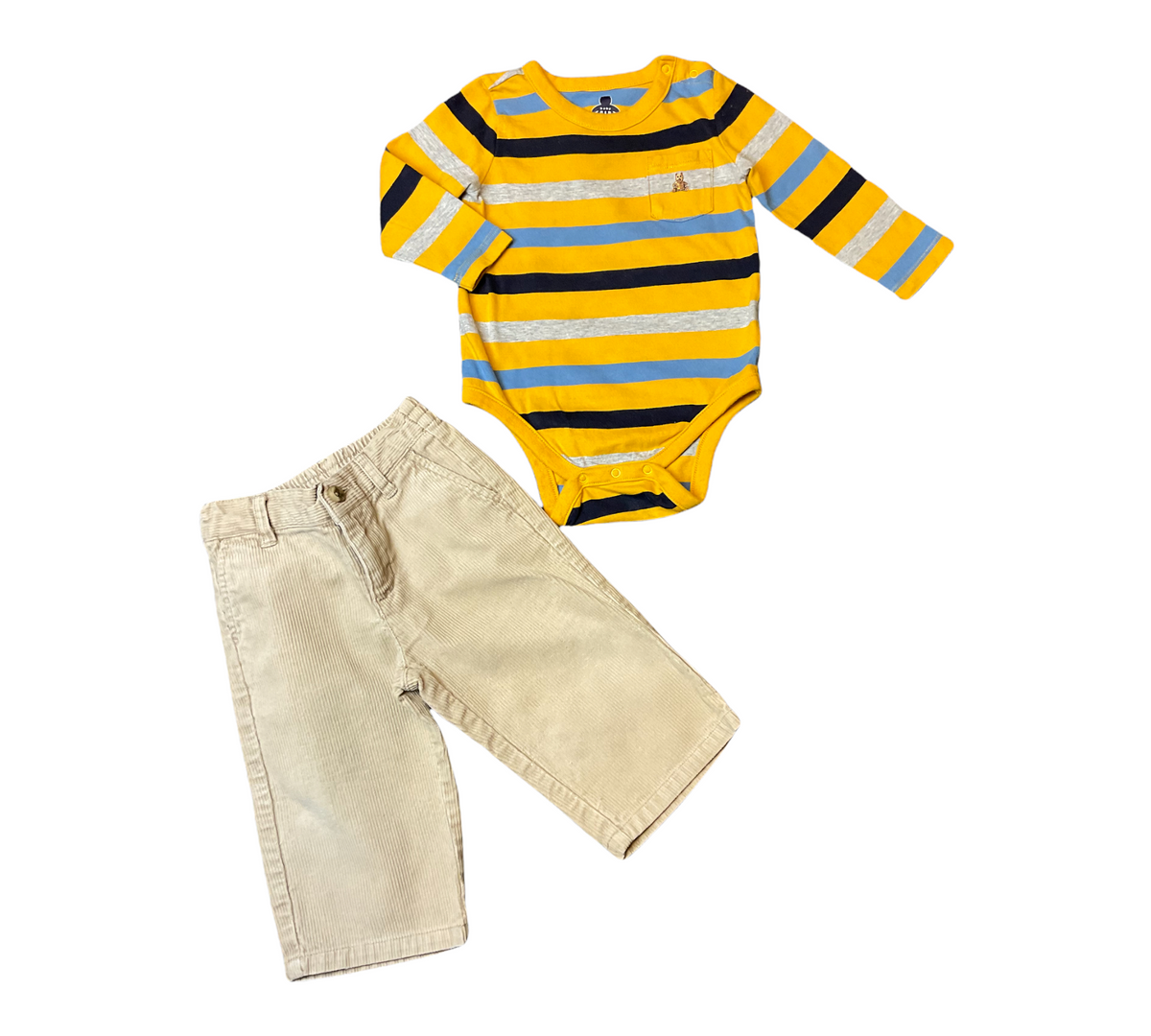 BABY GAP BOYS 6-12 MONTHS ONESIE W PANTS..