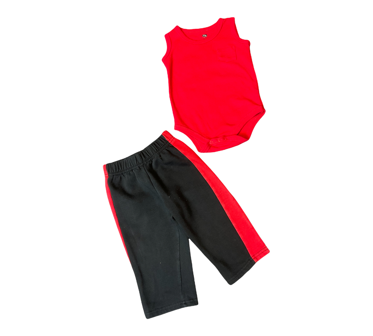 CARTER&#39;S SPORTS OUTFIT BOYS 5T.