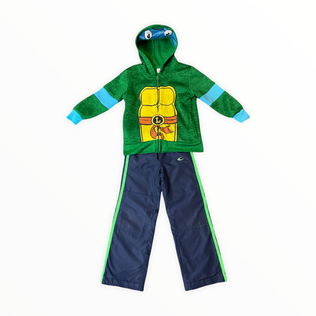 CARTER&#39;S BOYS 5T HOODIE OUTFIT..