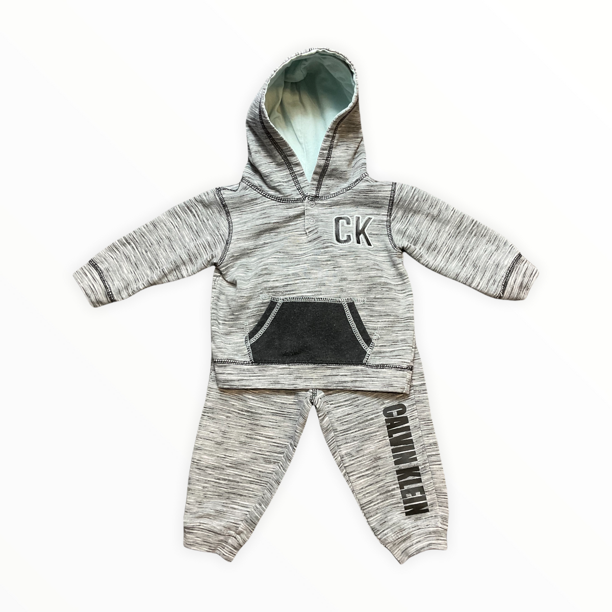 CALVIN KLEIN BOYS 12 MONTHS HOODIE OUTFIT..